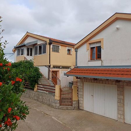 Apartments For Friends Τρέμπινιε Εξωτερικό φωτογραφία