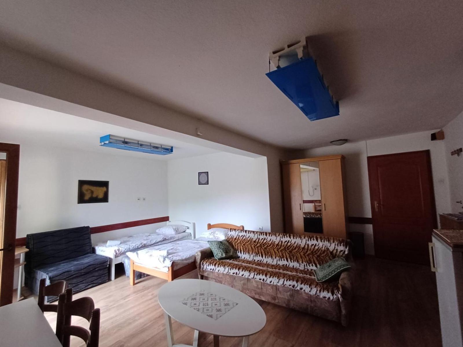 Apartments For Friends Τρέμπινιε Εξωτερικό φωτογραφία