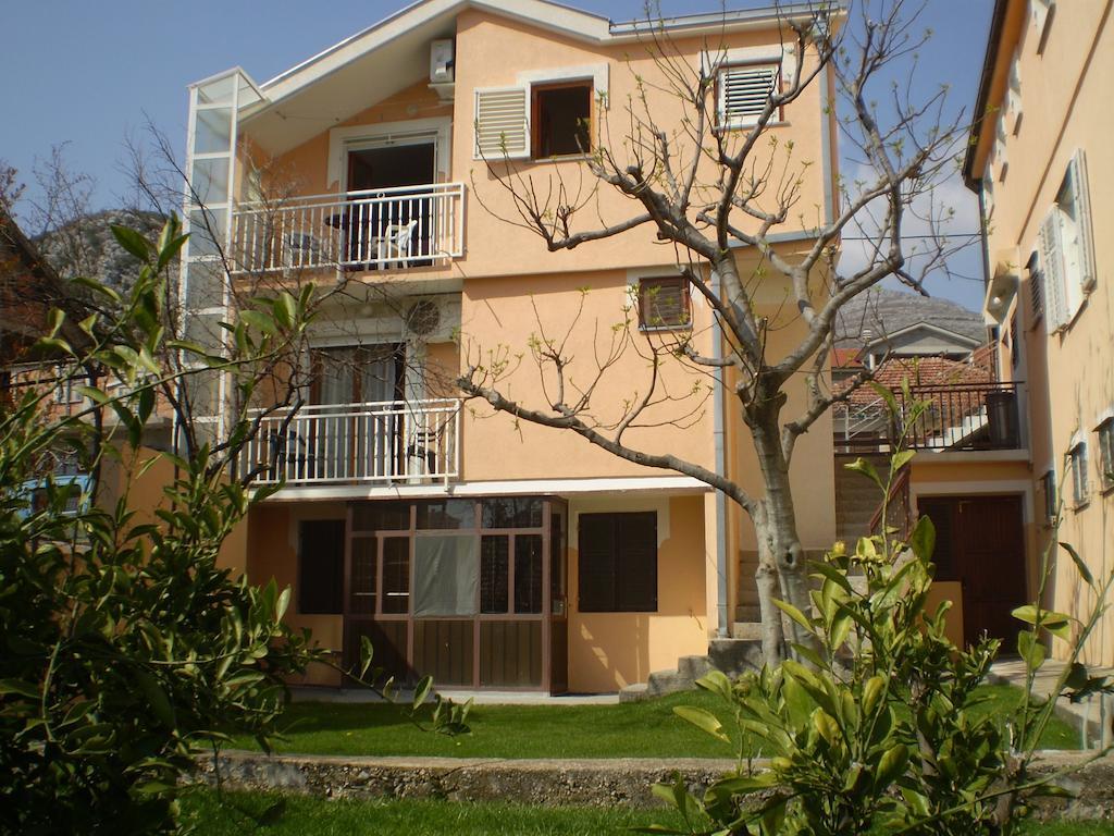 Apartments For Friends Τρέμπινιε Εξωτερικό φωτογραφία